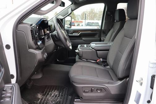 2025 Chevrolet Silverado 2500 LT