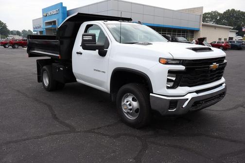 2025 Chevrolet Silverado 3500 WT