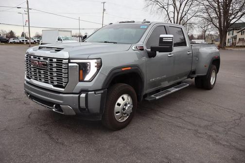 2024 GMC Sierra 3500 Denali