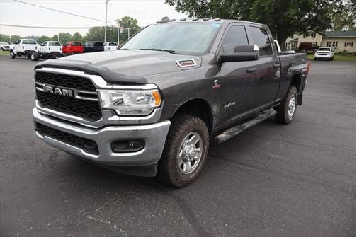 2021 RAM 2500 Tradesman Crew Cab 4x4 6'4' Box
