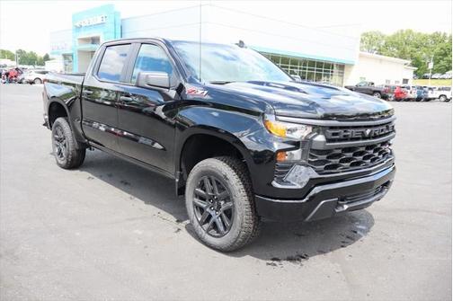 2025 Chevrolet Silverado 1500 Custom Trail Boss