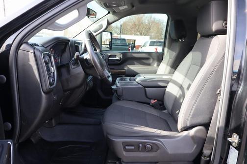 2022 Chevrolet Silverado 3500 LT