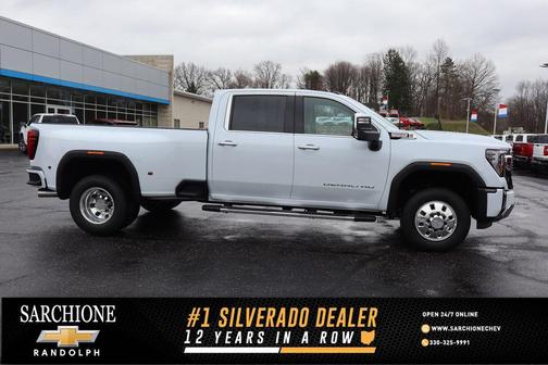 Glacier White Tricoat 2026 GMC Sierra 3500 Denali