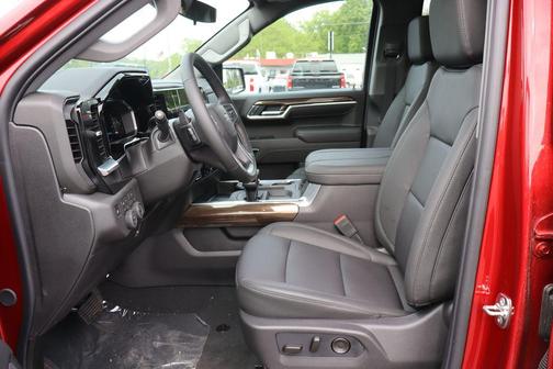 Radiant Red Tintcoat 2026 Chevrolet Silverado 1500 RST