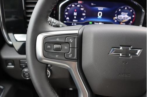 2025 Chevrolet Silverado 3500 LT
