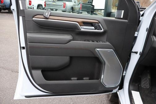 2026 Chevrolet Silverado 3500 High Country