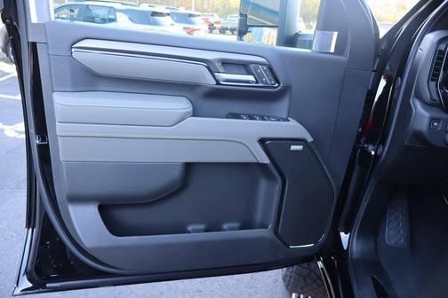 2026 Chevrolet Silverado 2500 Crew Cab, Standard Bed, XR2, 4WD