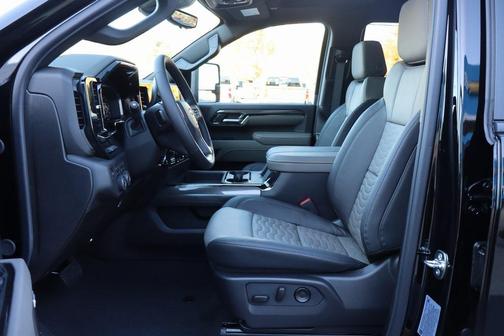 2026 Chevrolet Silverado 2500 Crew Cab, Standard Bed, XR2, 4WD