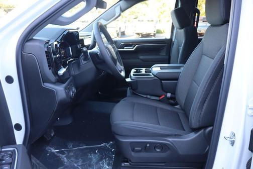 Summit White 2026 Chevrolet Silverado 1500 LT