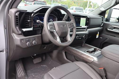 2025 Chevrolet Silverado 2500 LTZ