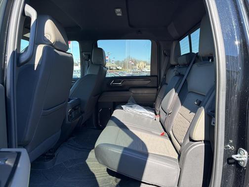 2024 Chevrolet Silverado 2500 4WD Crew Cab Standard Bed ZR2