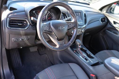 2022 Chevrolet Equinox FWD RS
