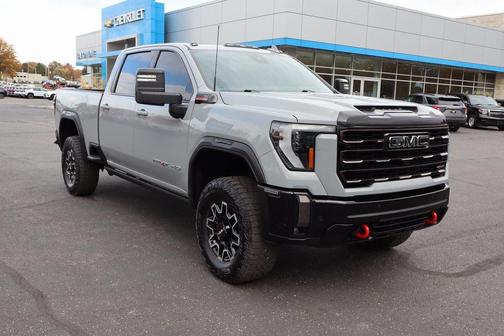 2024 GMC Sierra 2500 AT4