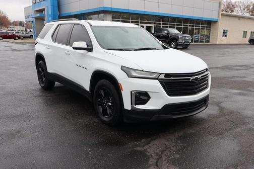 2023 Chevrolet Traverse LT Cloth