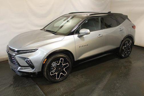 Sterling Gray Metallic 2023 Chevrolet Blazer RS