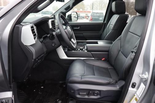 2025 Toyota Tundra Platinum