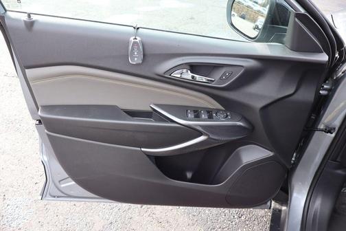 Sterling Gray Metallic 2026 Chevrolet Trax FWD ACTIV