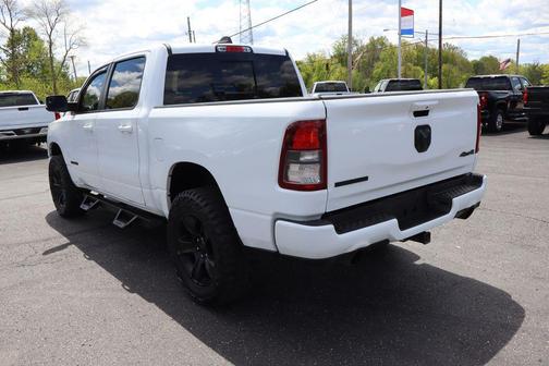 Bright White Clearcoat 2020 RAM 1500 Big Horn/Lone Star