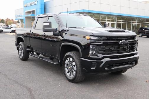 2024 Chevrolet Silverado 2500 Custom