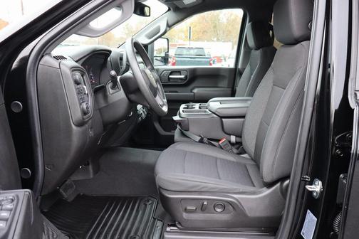 2024 Chevrolet Silverado 2500 Custom