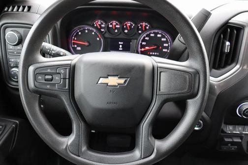 2024 Chevrolet Silverado 2500 Custom