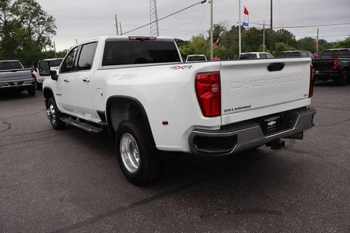 Summit White 2024 Chevrolet Silverado 3500 LTZ