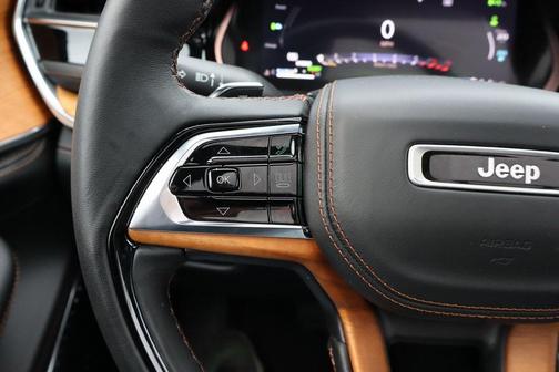 2024 Jeep Grand Cherokee 4xe Summit Reserve