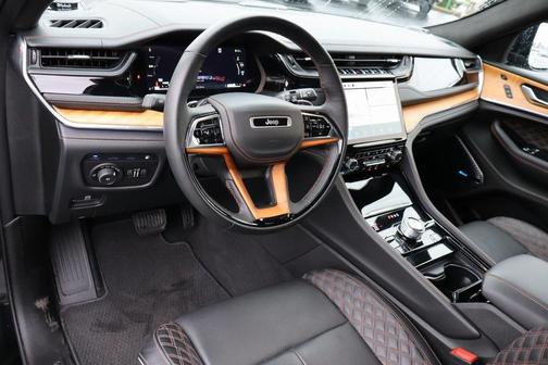 2024 Jeep Grand Cherokee 4xe Summit Reserve