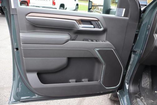 2026 Chevrolet Silverado 3500 LT