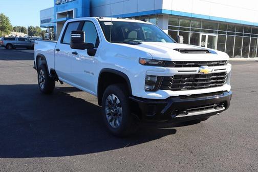 2026 Chevrolet Silverado 2500 Custom