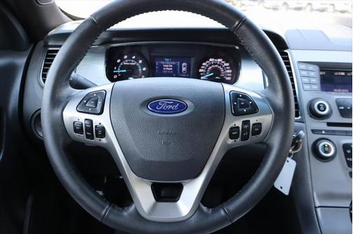 2016 Ford Taurus SEL