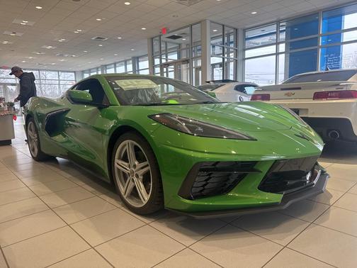 2026 Chevrolet Corvette Stingray w/1LT