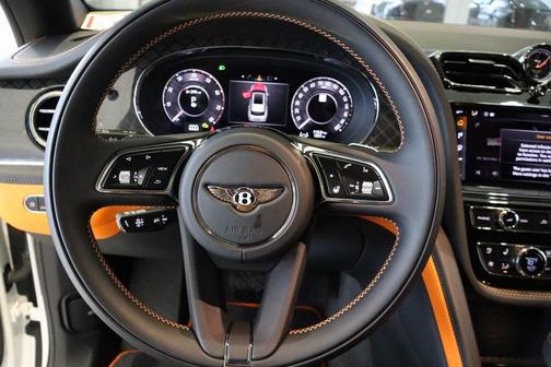 2025 Bentley Bentayga S Black Edition