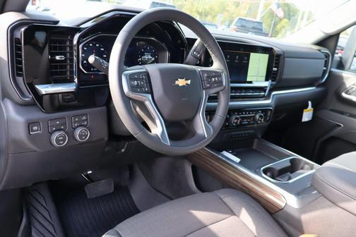2026 Chevrolet Silverado 3500 LT