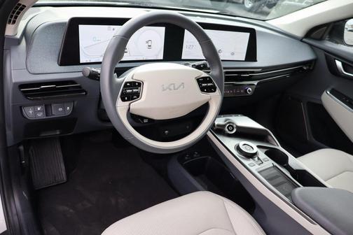 2022 Kia EV6 Wind