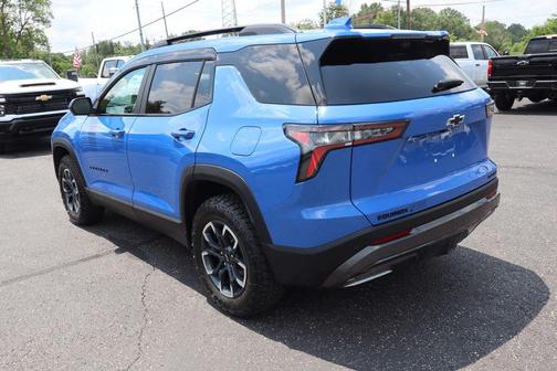 Reef Blue Metallic 2025 Chevrolet Equinox FWD ACTIV
