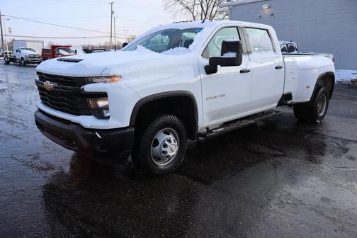 2024 Chevrolet Silverado 3500 WT