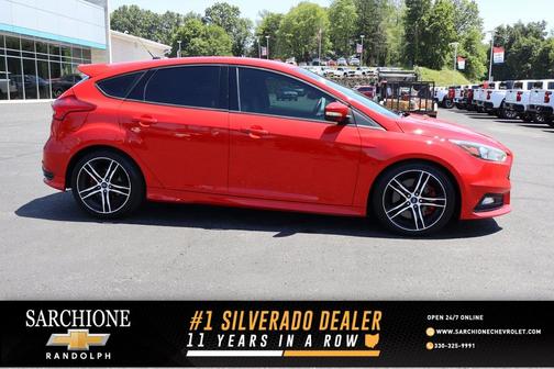 2017 Ford Focus ST ST