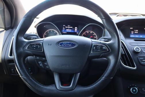 2017 Ford Focus ST ST