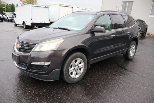 Tungsten Metallic 2015 Chevrolet Traverse LS