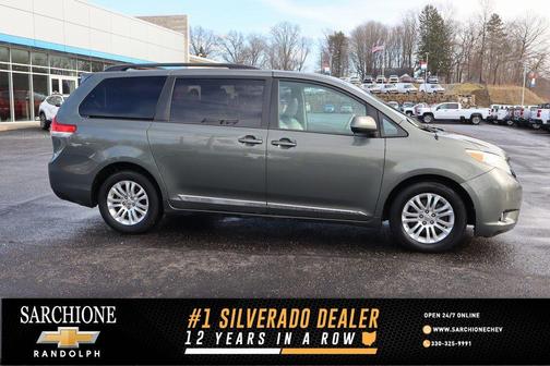 2012 Toyota Sienna XLE
