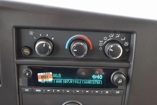 2025 Chevrolet Express 3500 RWD 3500 Regular Wheelbase WT