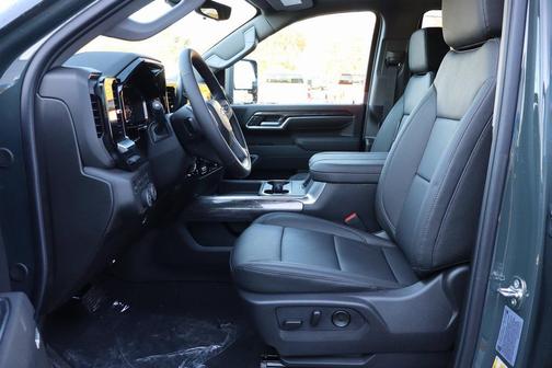 2026 Chevrolet Silverado 3500 LTZ