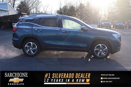 Blue Emerald Metallic 2021 GMC Terrain SLT