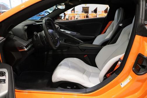 2023 Chevrolet Corvette Stingray w/1LT