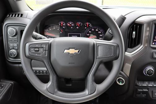 2025 Chevrolet Silverado 3500 WT