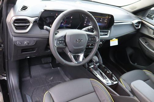 Mosaic Black Metallic 2026 Chevrolet Trailblazer ACTIV