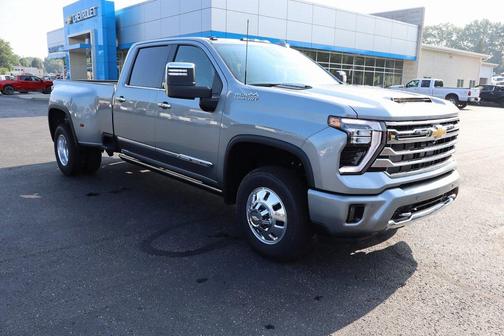 2025 Chevrolet Silverado 3500 High Country