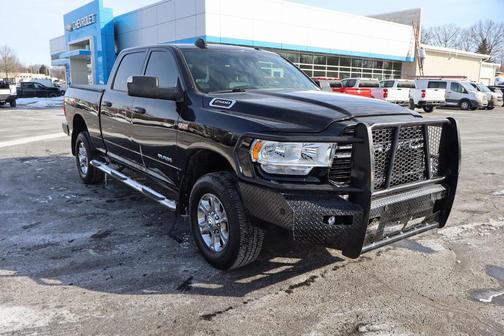 2020 RAM 2500 Lone Star Crew Cab 4X4 6'4' Box