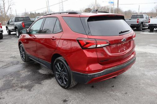 2023 Chevrolet Equinox FWD RS